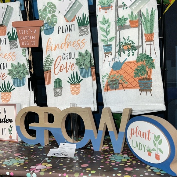 New Trueliving 8Pcs Set of Plant Lady Kitchen Towels, Sign, Shout Out, Bud Vase - Picture 6 of 8